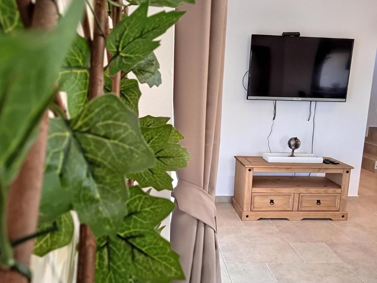 Casa Di Marko-New Modern Rustic House With Pool And Spacious Garden! Privlaka  Buitenkant foto