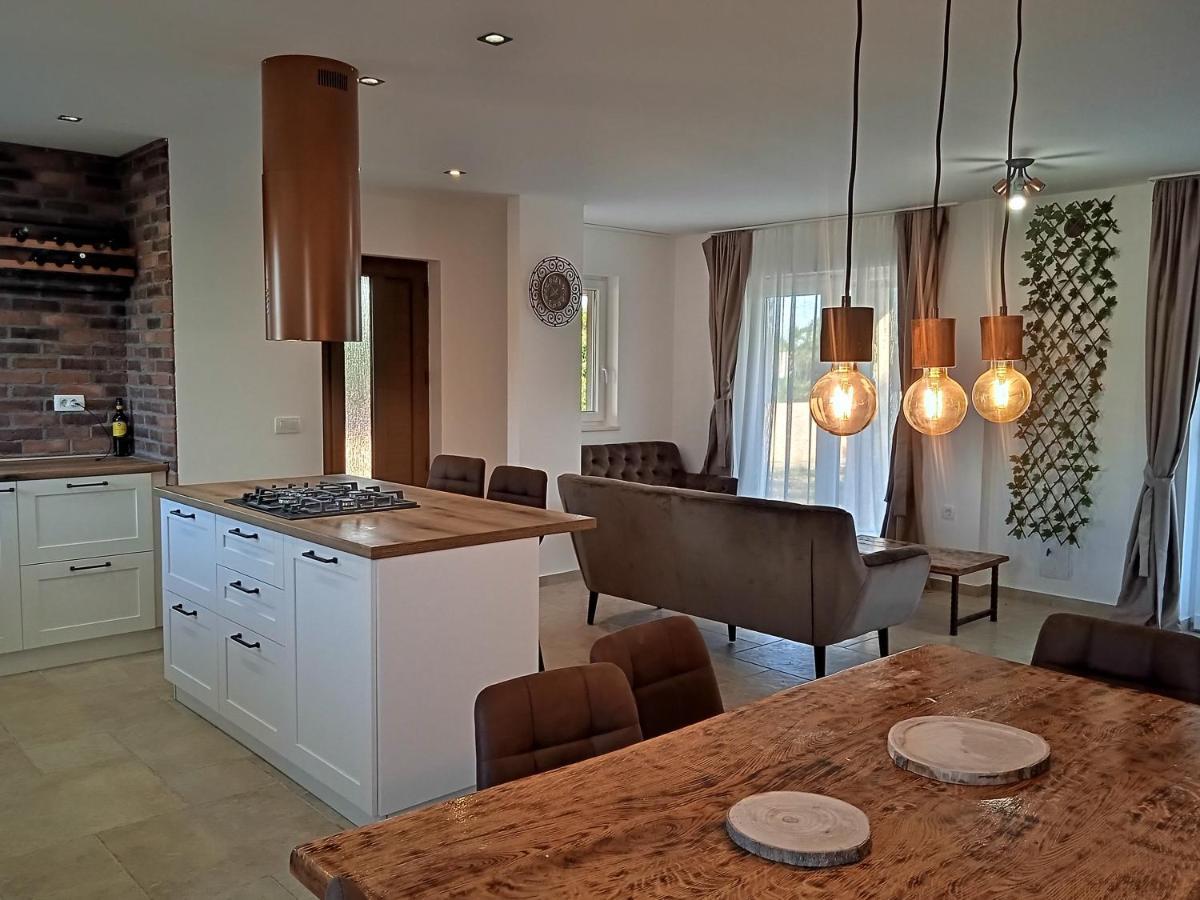 Casa Di Marko-New Modern Rustic House With Pool And Spacious Garden! Privlaka  Buitenkant foto