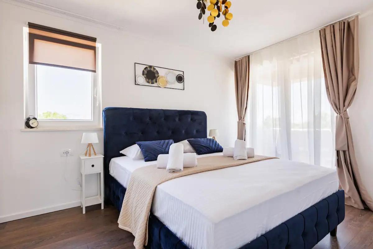 Casa Di Marko-New Modern Rustic House With Pool And Spacious Garden! Privlaka  Buitenkant foto
